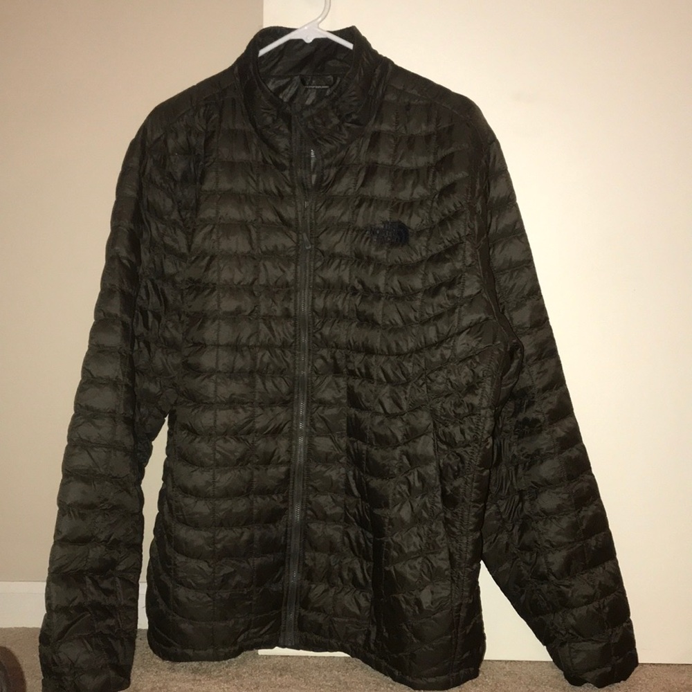 Men’s north face lightweight jacket XL